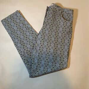 Elliott Lauren Geometric Pattern Shades of Blue Pants. Sz 8 lightweight